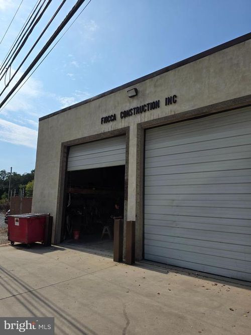 1808 Karakung Dr, ARDMORE, PA, 19003-2950 | Card Image