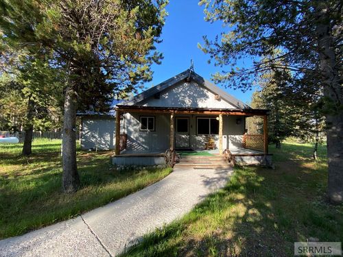 4175 Big Springs Ave, Island Park, ID, 83429 | Card Image