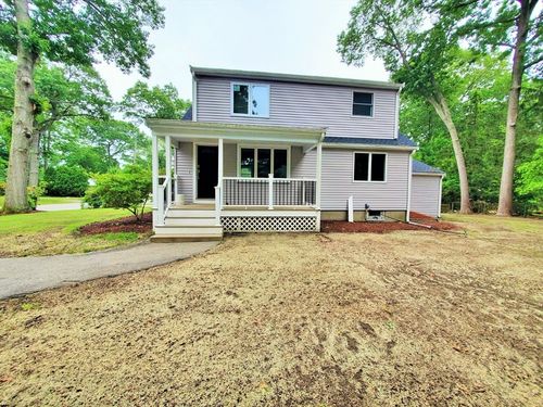 286 Raynor Ave, Whitman, MA, 02382-2142 | Card Image