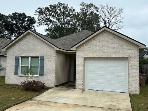 915 Mcneil Ave, Mobile, AL, 36609-5162 | Card Image