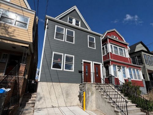 2-36 Bidwell Ave, Jersey City, NJ, 07305-4208 | Card Image