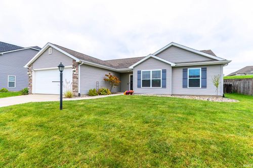 9018 Strathmore Ln, Fort Wayne, IN, 46818-8456 | Card Image