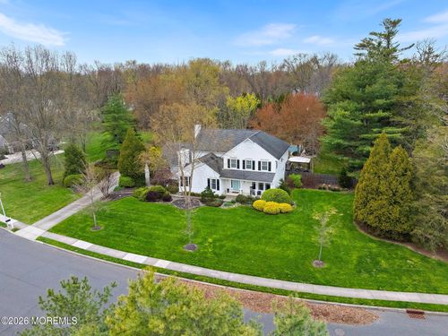 42 Dorchester Way, Shrewsbury, NJ, 07702-4541 | Card Image