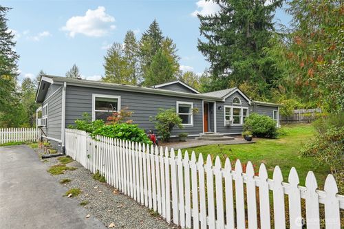 24904 148th Avenue E, Graham, WA, 98338 | Card Image