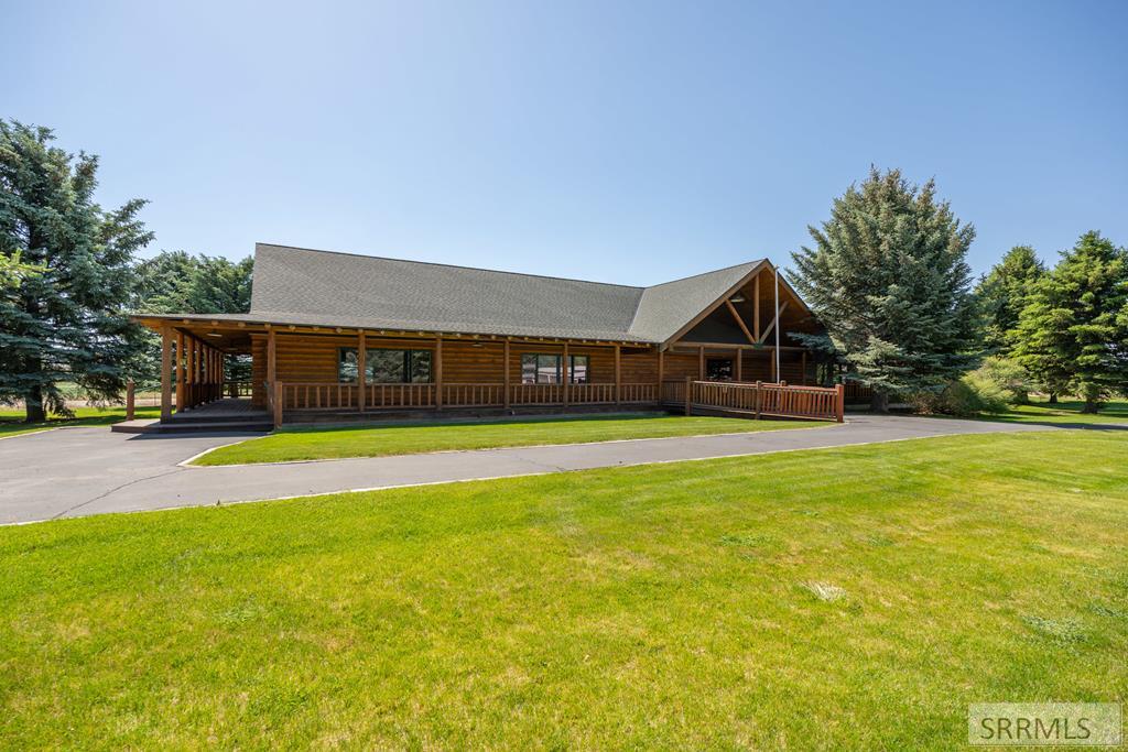 Commercial Sale in Ammon