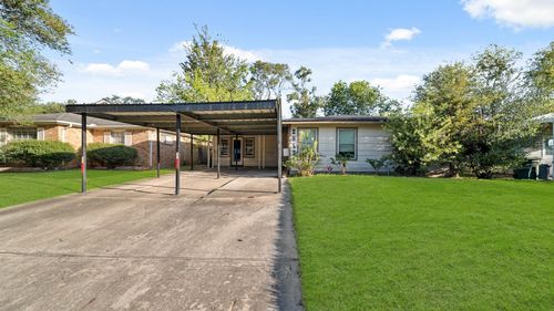 2513 13th St, Galena Park, TX, 77547-2009 | Card Image