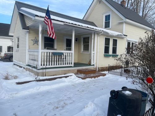 11 Cannard Street, Gardiner, ME, 04345 | Card Image