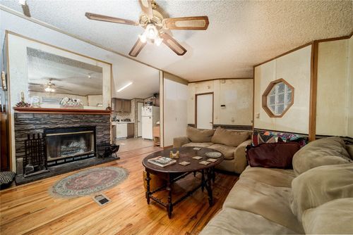 111 Morningwood Dr, San Marcos, TX, 78666-8343 | Card Image