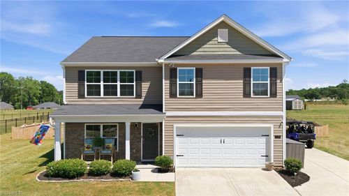 1276 Hickory Point Dr, Lexington, NC, 27292-8124 | Card Image