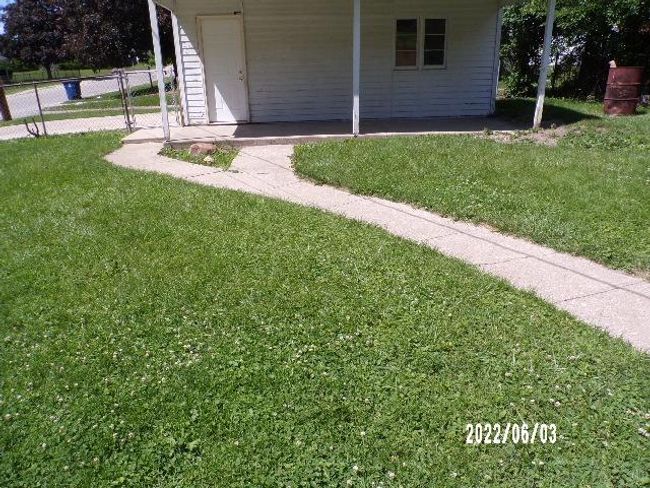 503 E Highland Ave, House other with 3 bedrooms, 2 bathrooms and null parking in Marion IN | Image 4