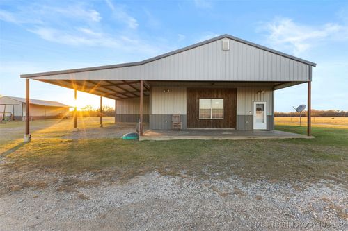 7011 Robinson, Caddo, OK, 74729 | Card Image