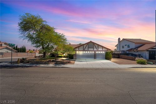 1500 Cutler Dr, Las Vegas, NV, 89117-1258 | Card Image