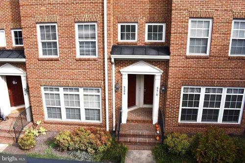 9508 Walker Way, MANASSAS PARK, VA, 20111-3085 | Card Image