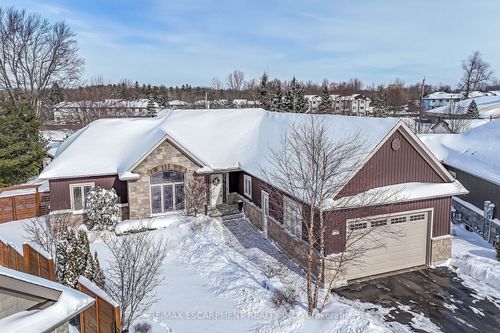 49 Postma Dr, Dunnville, ON, N1A0B2 | Card Image