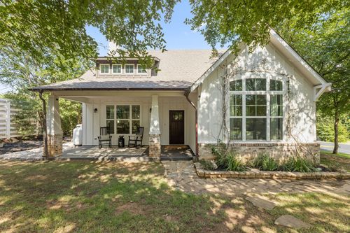 665 Chinn Chapel Rd, Copper Canyon, TX, 75077-8518 | Card Image