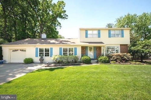 418 Brandywine Blvd, Talleyville, DE, 19803-1806 | Card Image