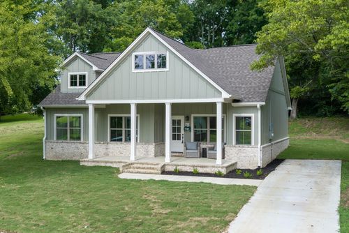 83 Pecan St, Munford, TN, 38058-2603 | Card Image
