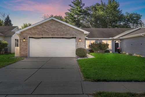 523 W 77th Ave, Merrillville, IN, 46410-5774 | Card Image