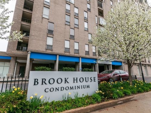 410-33 Pond Ave., Brookline, MA, 02445 | Card Image