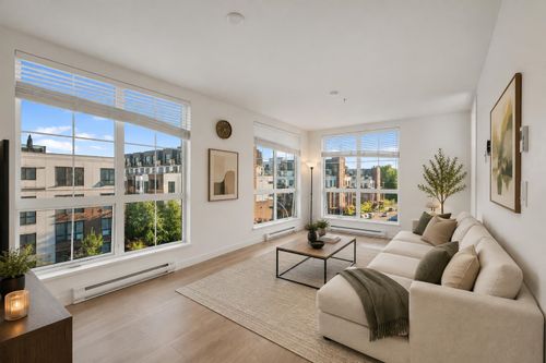 409-8379 201 St, Langley, BC, V2Y3S6 | Card Image