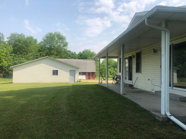 10233 N 10 Th St, House other with 6 bedrooms, 3 bathrooms and null parking in Plainwell MI | Image 12