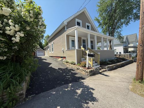 6 Ferry St, Allenstown, NH, 03275-1604 | Card Image