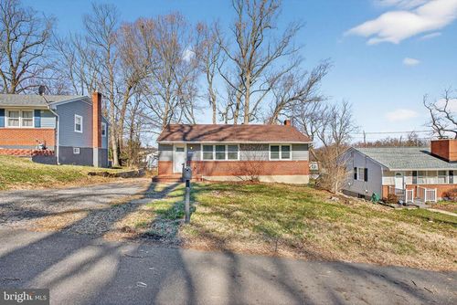 3666 Clifmar Rd, WINDSOR MILL, MD, 21244-3113 | Card Image