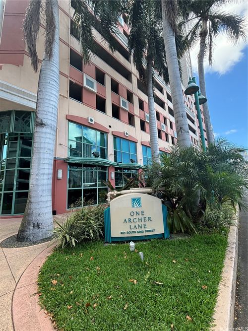 2507-801 S King St, Honolulu, HI, 96813-3031 | Card Image