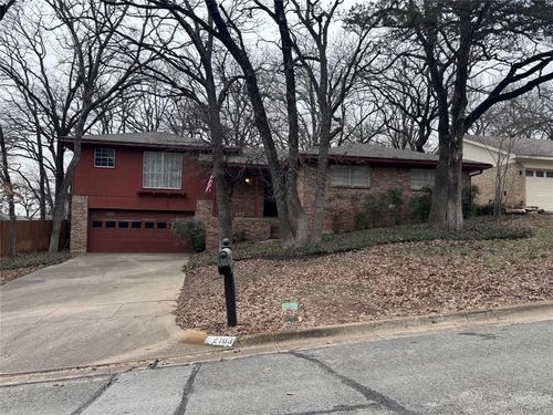 2103 Edgewood Court, Arlington, TX, 76013 | Card Image