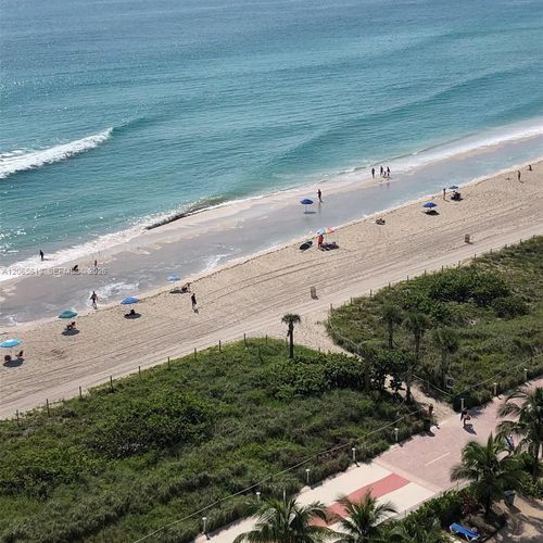 16e-6061 Collins Ave, Miami Beach, FL, 33140 | Card Image