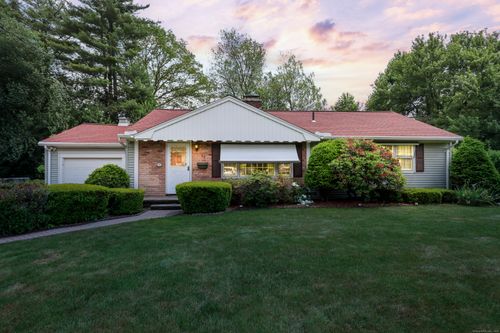32 Butternut Ridge Rd, Waterbury, CT, 06706-2310 | Card Image