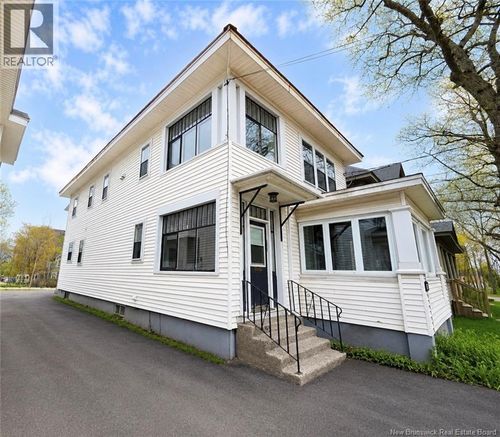 151 Church St, Moncton, NB, E1C4Z8 | Card Image