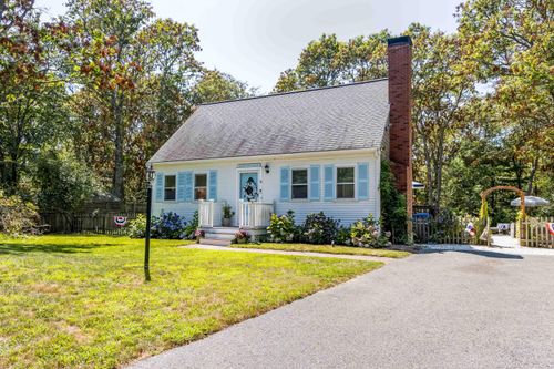 18 Sconset Cir, Sandwich, MA, 02563-2675 | Card Image