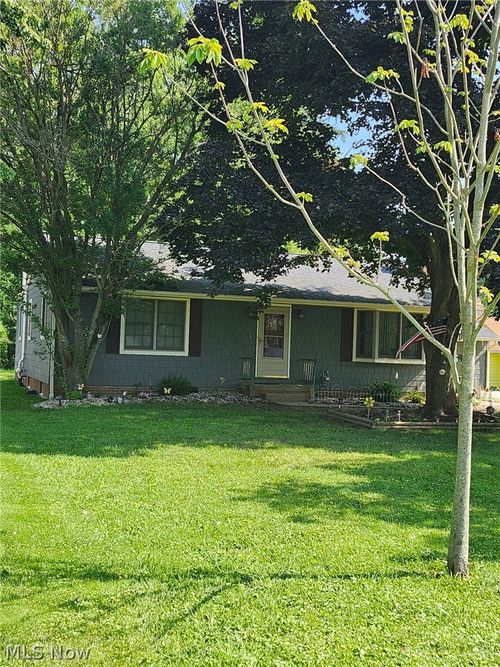306 E Beech St, Alliance, OH, 44601-5380 | Card Image