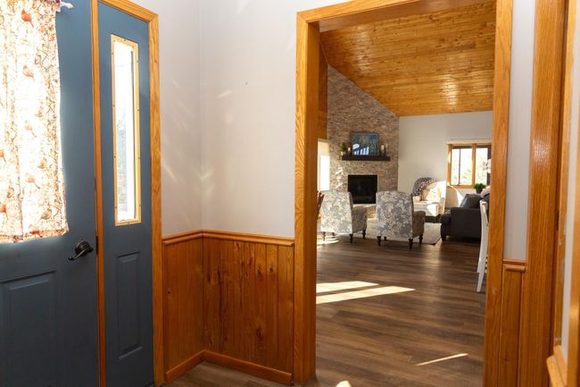 Foyer | Image 34