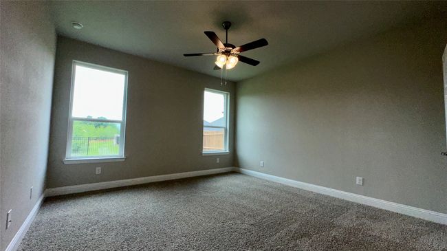 1709 Sparrow St, House other with 5 bedrooms, 4 bathrooms and null parking in Denton TX | Image 7