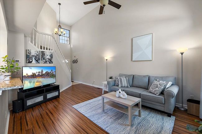 45105 Horseshoe Cir, Condo with 2 bedrooms, 3 bathrooms and null parking in Canton MI | Image 7