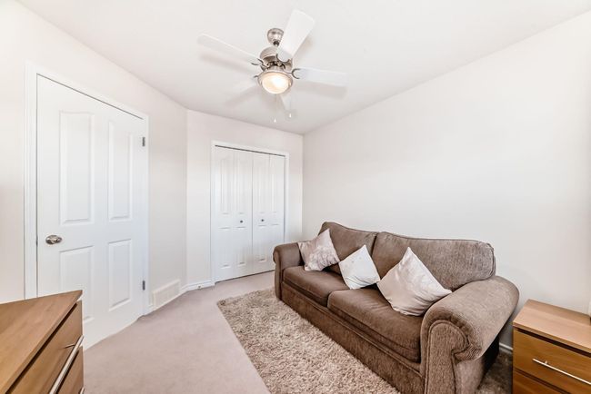 39 Bow Ridge Drive, House other with 3 bedrooms, 4 bathrooms and 2 parking in Cochrane AB | Image 27