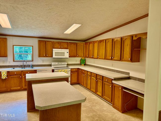 1761 Corby Bridge Rd, House other with 4 bedrooms, 2 bathrooms and null parking in Chuckey TN | Image 5