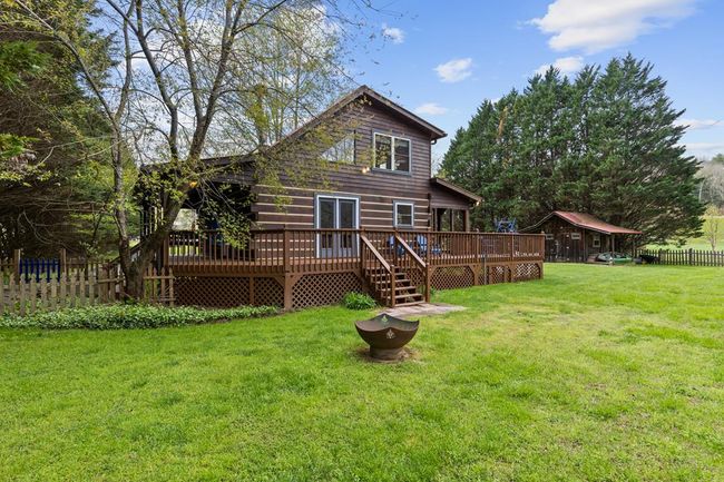 0 Hemlock Dr, Home with 2 bedrooms, 2 bathrooms and null parking in Suches GA | Image 38