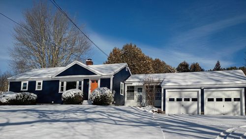 22 Indian Ridge Rd, Hopkinton, NH, 03229-3013 | Card Image