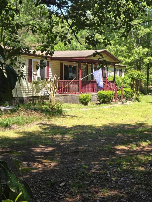 122 N Main St, Ridgeville, SC, 29472-8033 | Card Image