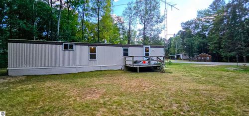 510 Birch St, Gladwin, MI, 48624-9767 | Card Image