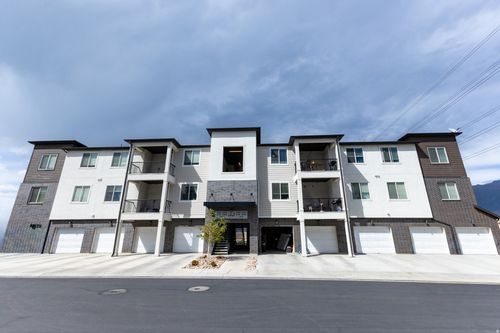 352 W 785 N, Vineyard, UT, 84059-6644 | Card Image