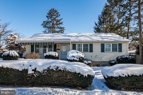 505 Centre St, READING, PA, 19605-3105 | Card Image