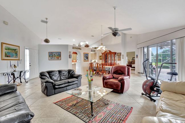 9158 Heathridge Dr, House other with 3 bedrooms, 3 bathrooms and null parking in West Palm Beach FL | Image 8