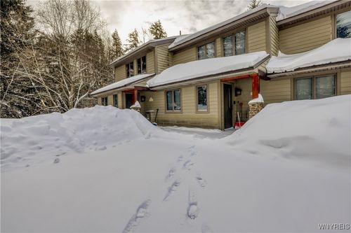 11 Creekside, Ellicottville, NY, 14731 | Card Image