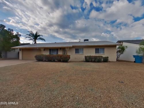 4121 W Griswold Rd, Phoenix, AZ, 85051-4637 | Card Image