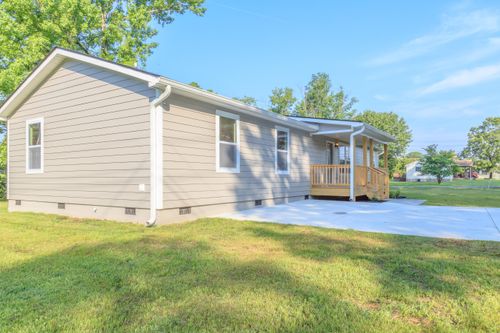 6102 Vance Rd, Chattanooga, TN, 37421-2976 | Card Image