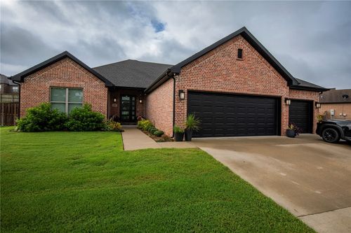 115 Cowans St, Lowell, AR, 72745-8052 | Card Image